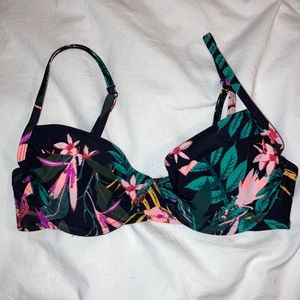 Old navy bikini top